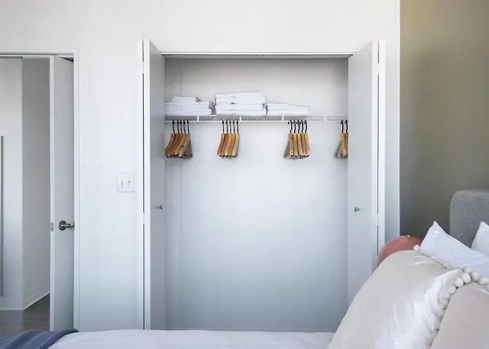 South Loop 2br W Gym Roof Nr Grant Park Chi-771 *